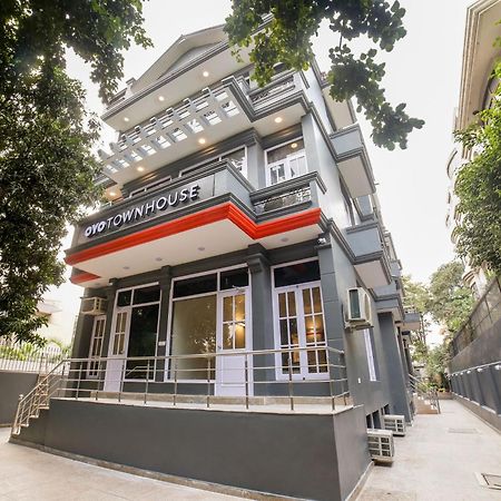 Townhouse 330 Dlf Phase-2 Near Leisure Valley Park Gurgaon Dış mekan fotoğraf