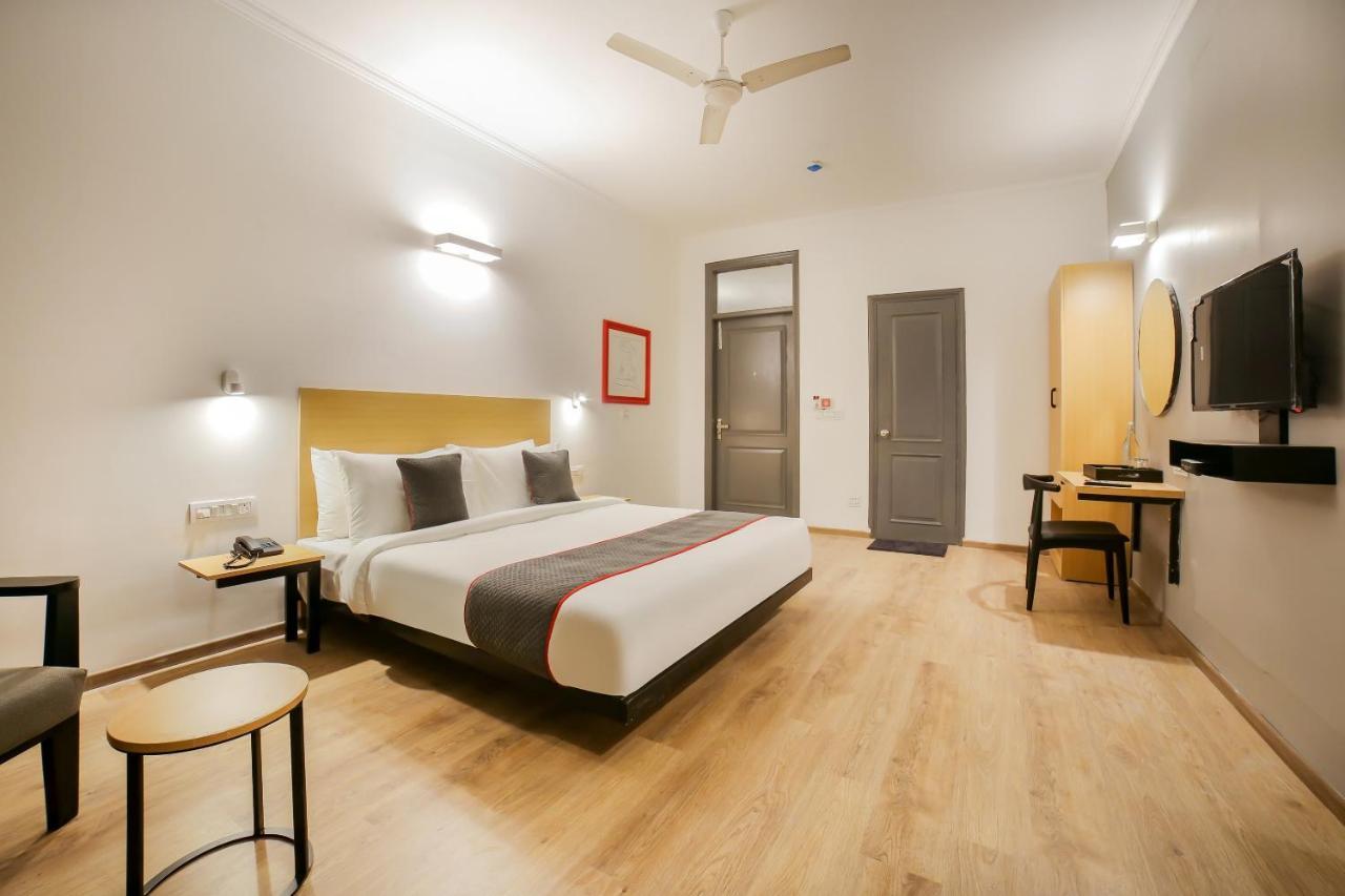Townhouse 330 Dlf Phase-2 Near Leisure Valley Park Gurgaon Dış mekan fotoğraf