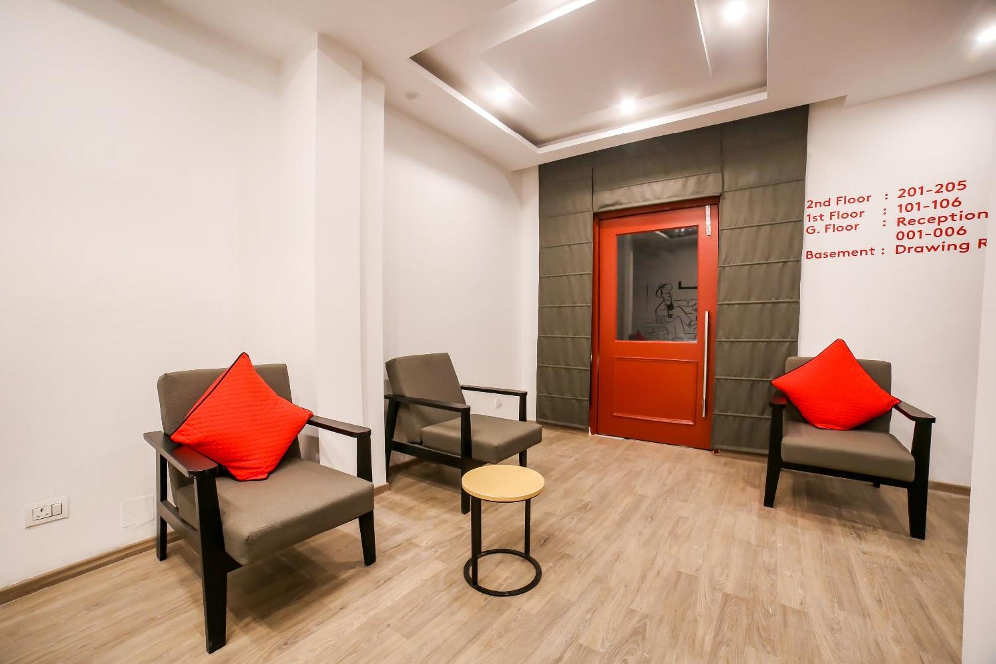Townhouse 330 Dlf Phase-2 Near Leisure Valley Park Gurgaon Dış mekan fotoğraf